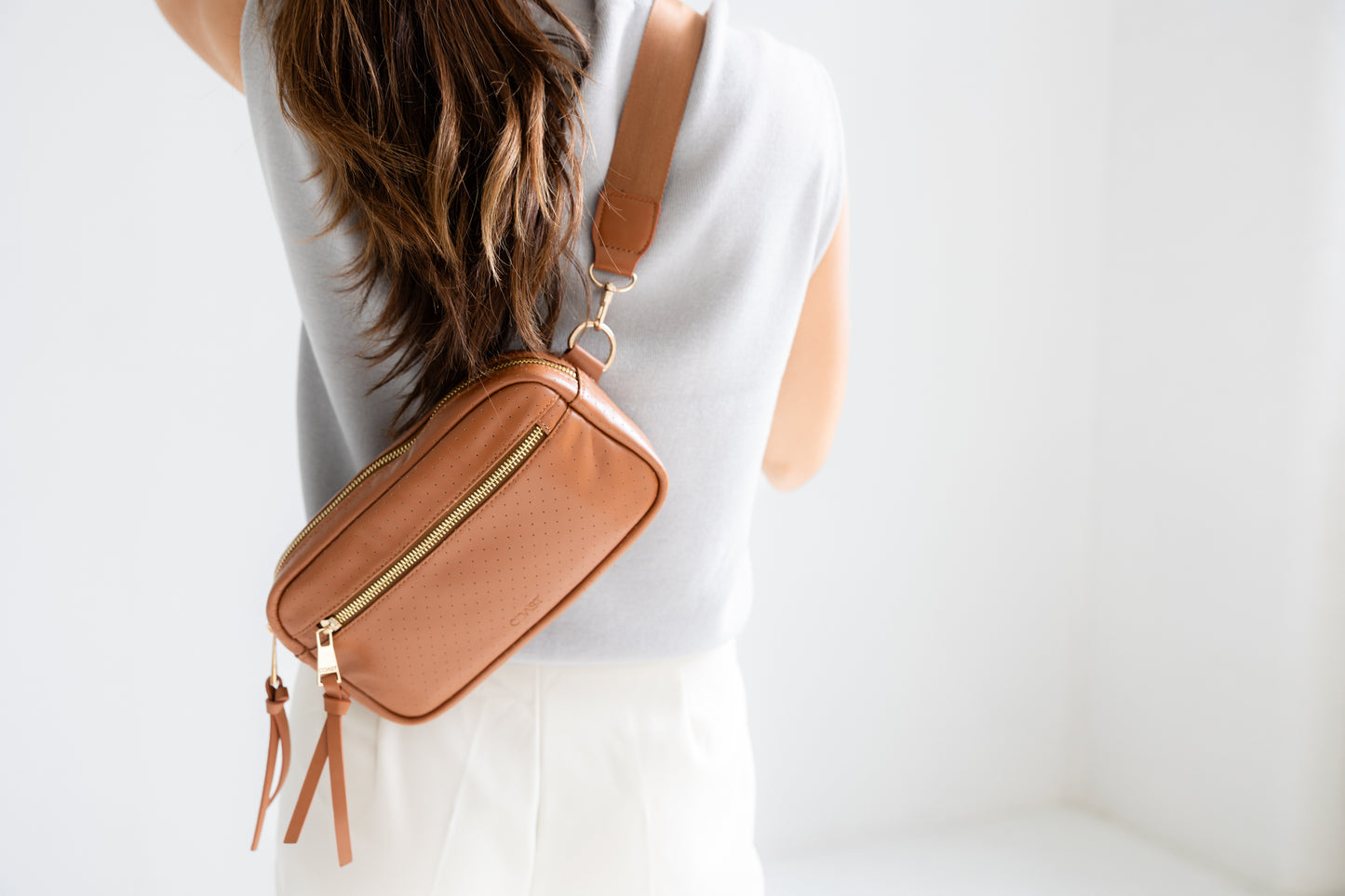 Hampton Crossbody